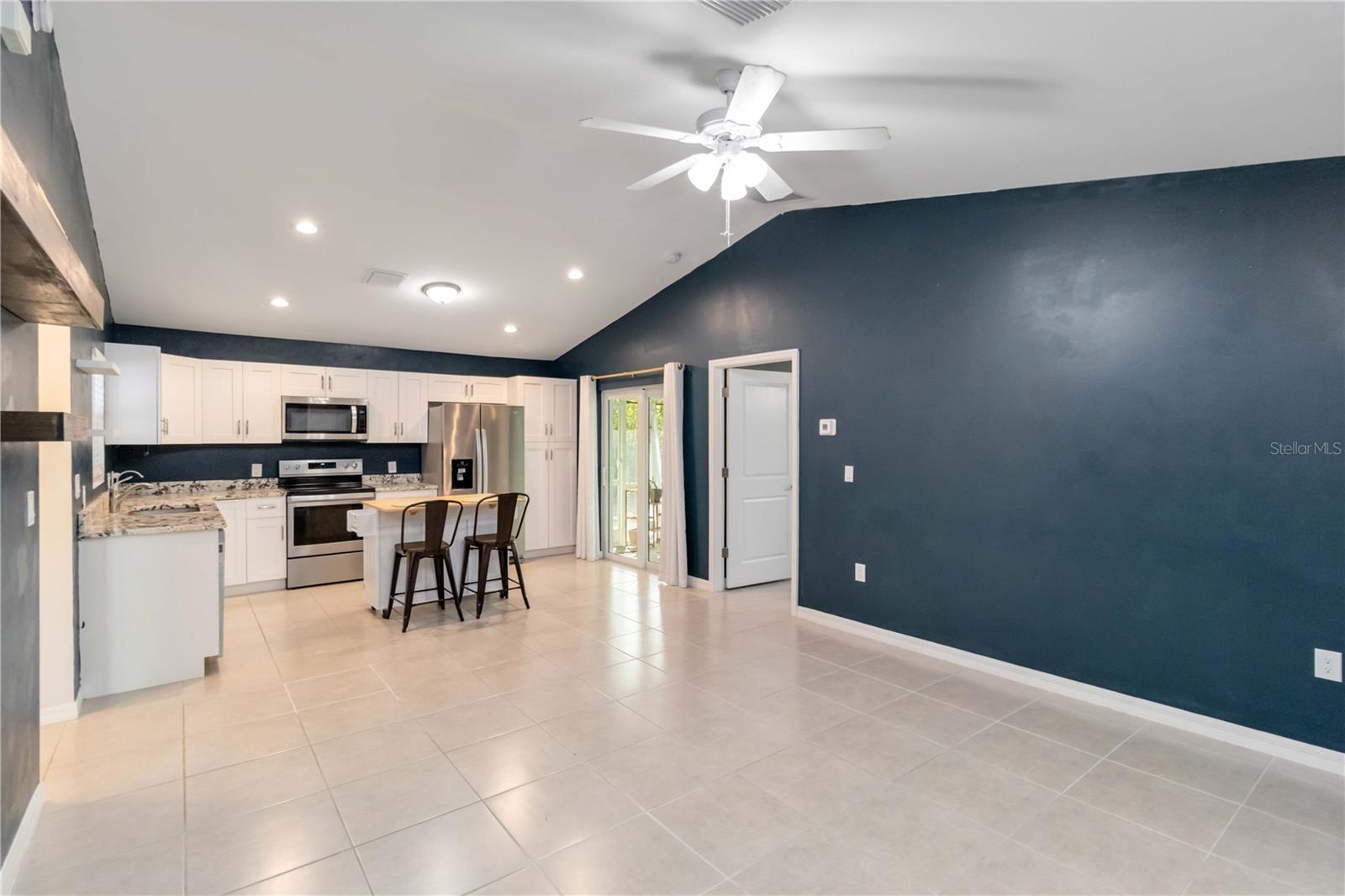 28219 N TWIN LAKES DR, PUNTA GORDA, FL, 33955