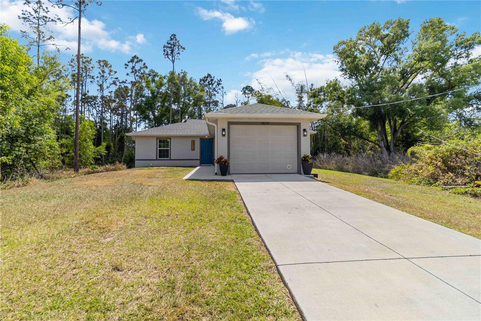 28219 N TWIN LAKES DR, PUNTA GORDA, FL, 33955