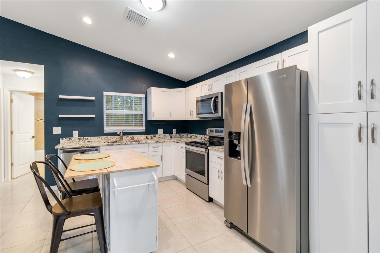 28219 N TWIN LAKES DR, PUNTA GORDA, FL, 33955
