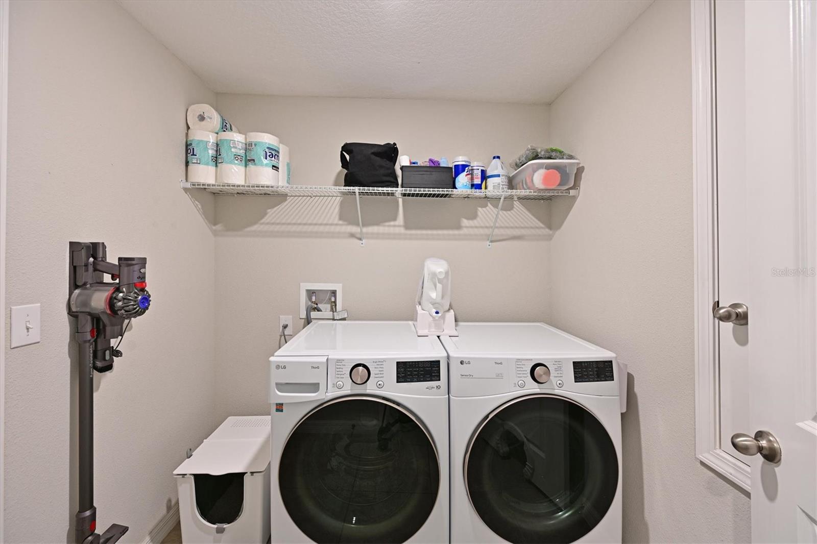 6723 TRENT CREEK DR, SUN CITY CENTER, FL, 33573