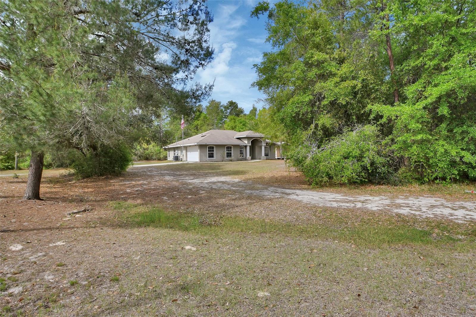 4600 S TOMOKA DR, DE LEON SPRINGS, FL, 32130