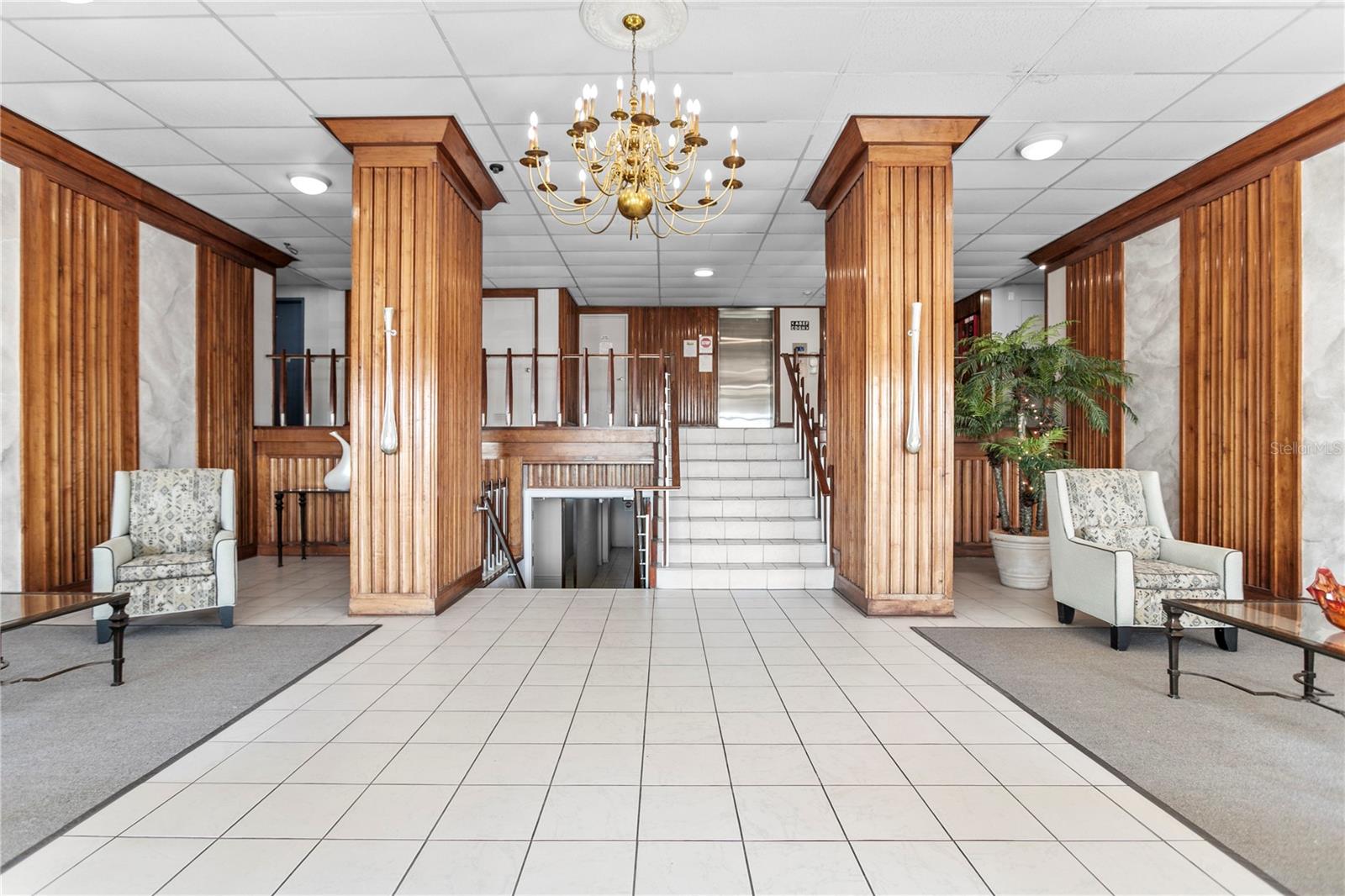 7200 SUNSHINE SKYWAY LN S #8G, ST PETERSBURG, FL, 33711