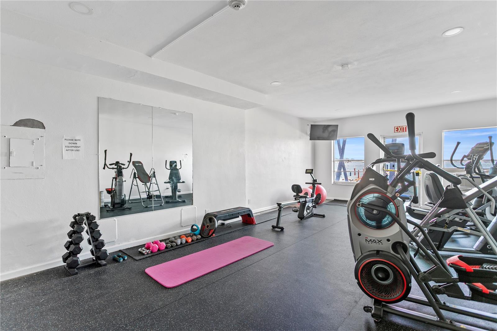 7200 SUNSHINE SKYWAY LN S #8G, ST PETERSBURG, FL, 33711