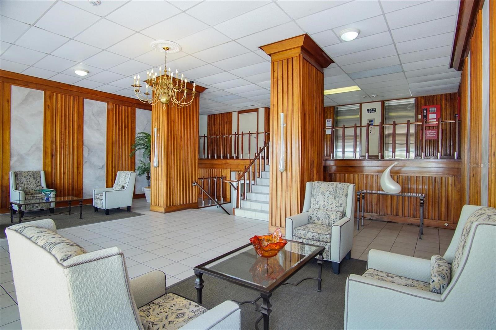 7200 SUNSHINE SKYWAY LN S #8G, ST PETERSBURG, FL, 33711