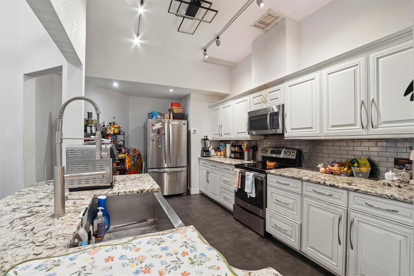 10724 HARKWOOD BLVD, ORLANDO, FL, 32817