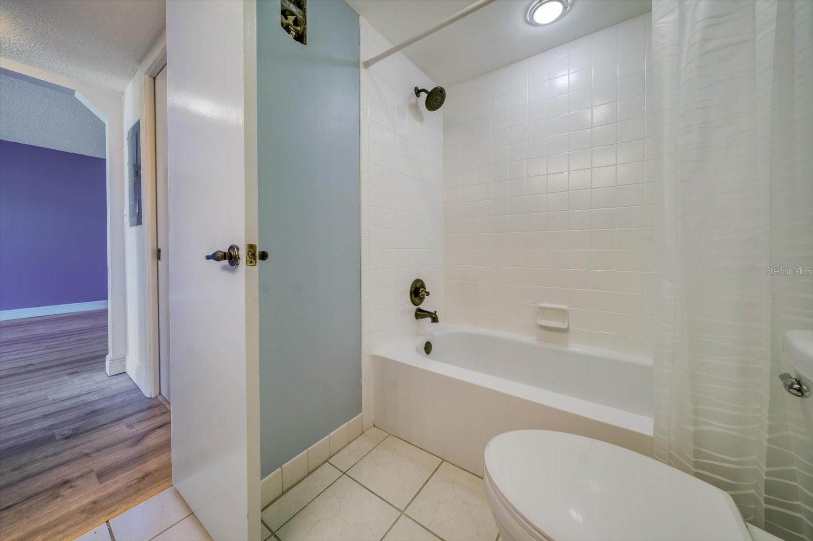8693 BARDMOOR BLVD #205B, SEMINOLE, FL, 33777