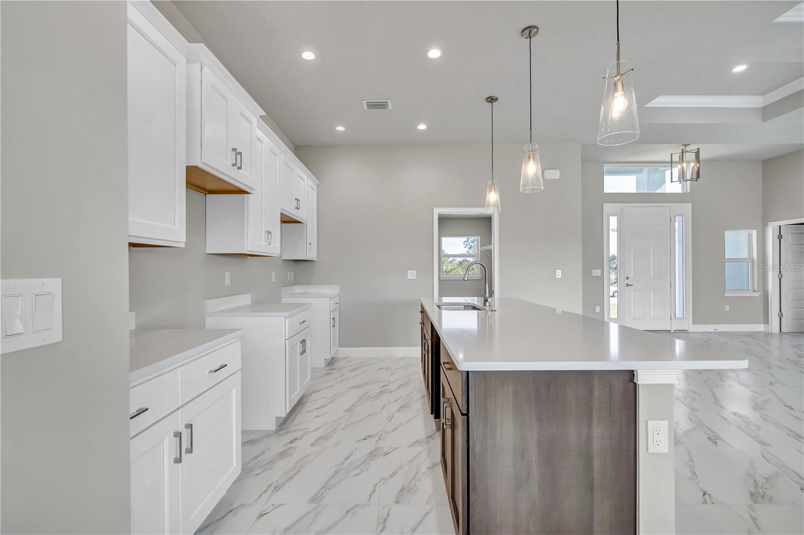 10071 SUNDAY DR, PORT CHARLOTTE, FL, 33981