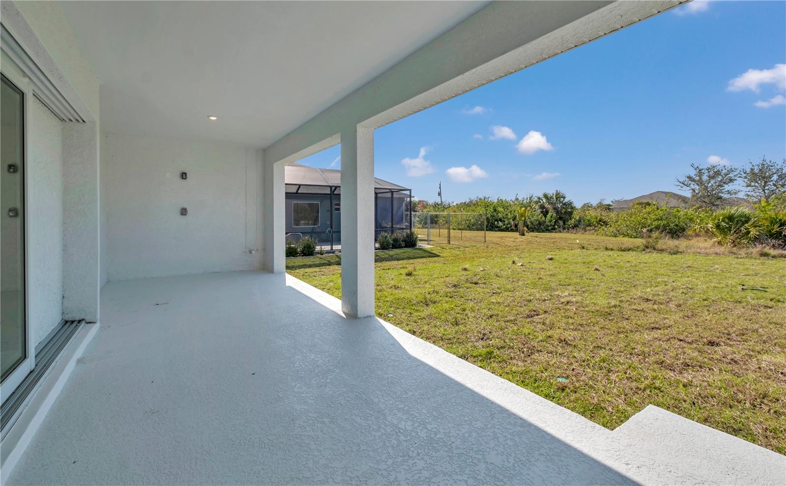 10071 SUNDAY DR, PORT CHARLOTTE, FL, 33981