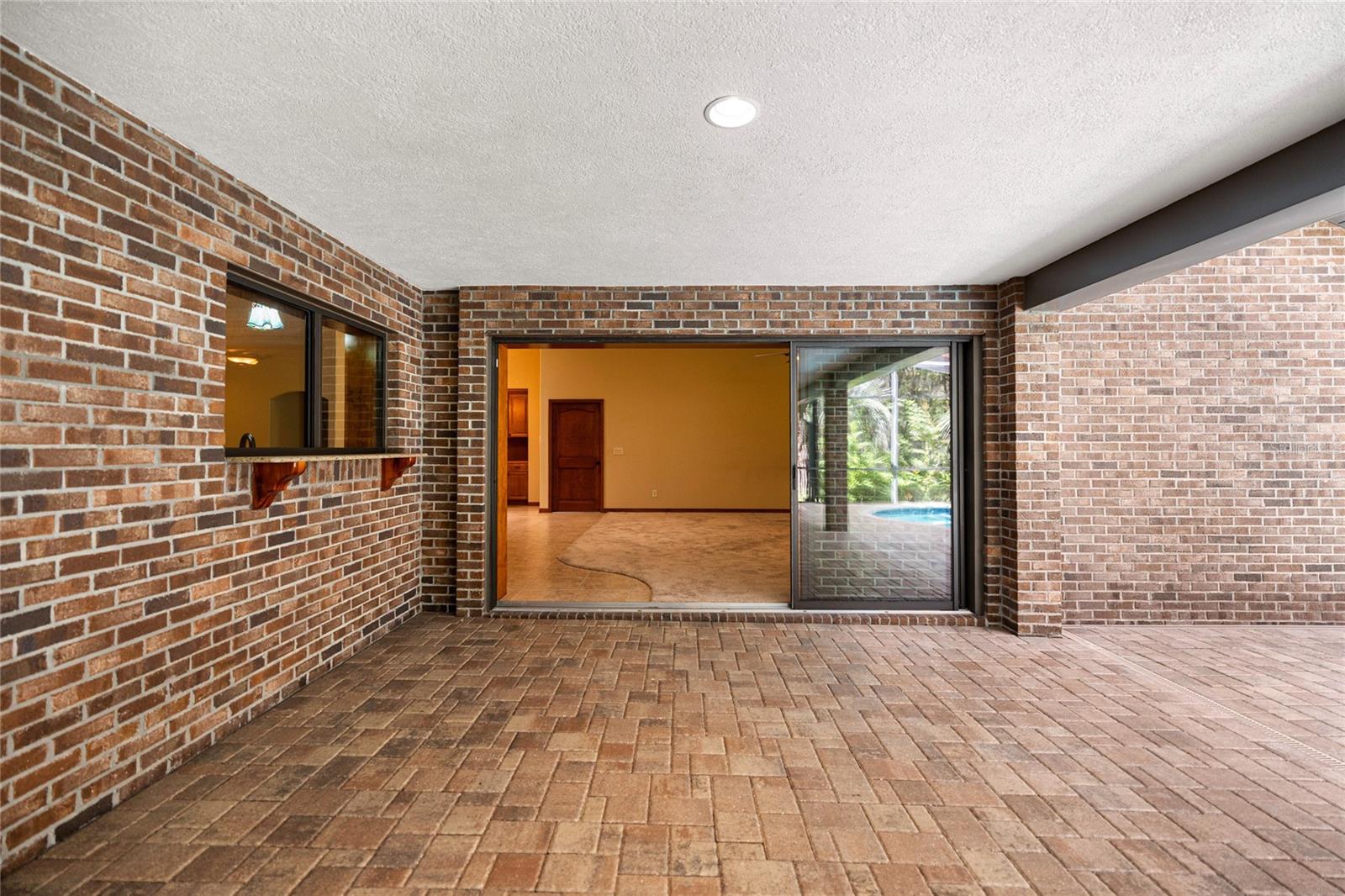 5889 NE 43RD LANE RD, SILVER SPRINGS, FL, 34488