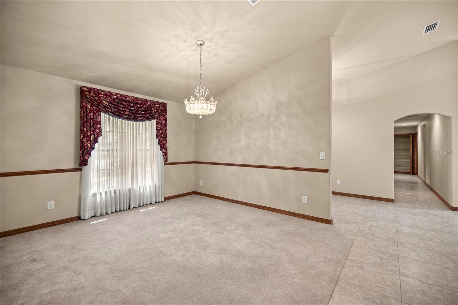 5889 NE 43RD LANE RD, SILVER SPRINGS, FL, 34488