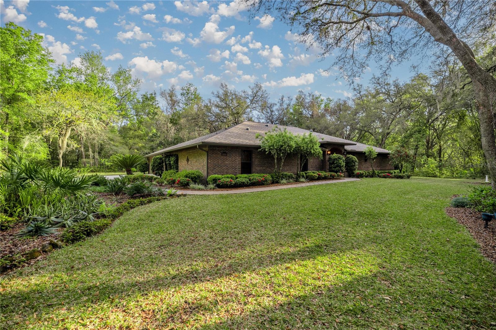 5889 NE 43RD LANE RD, SILVER SPRINGS, FL, 34488