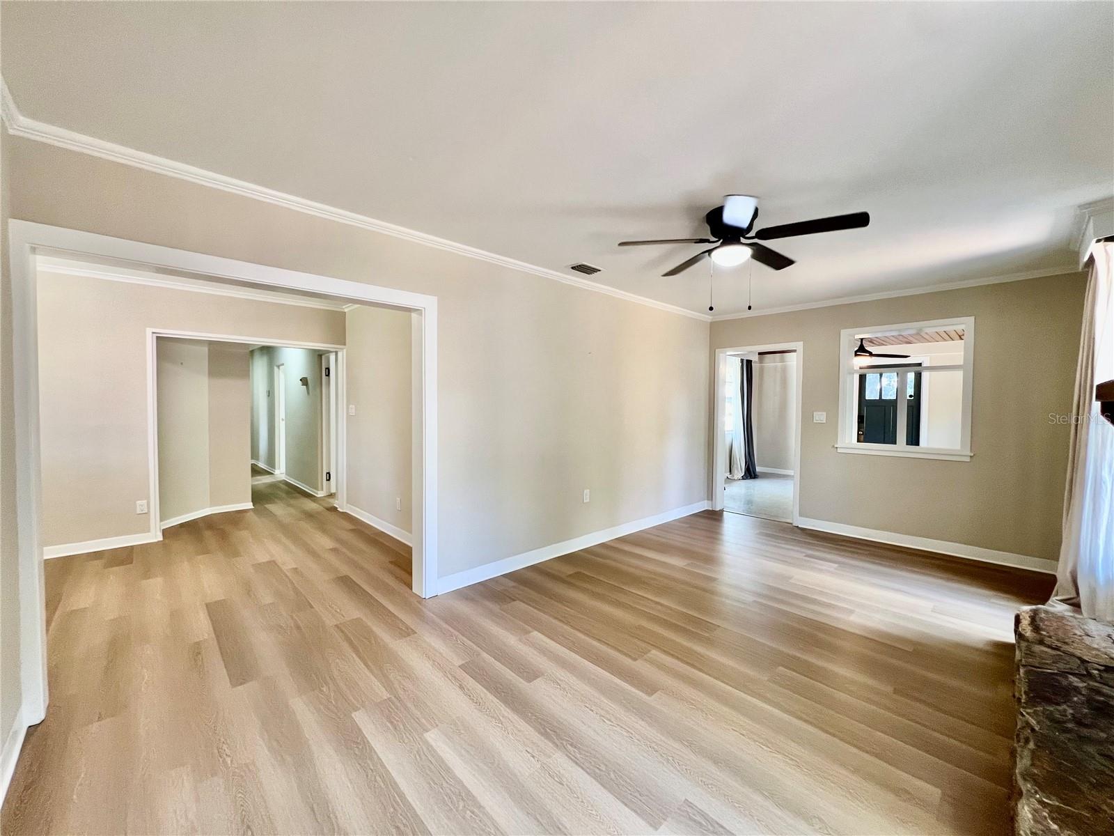 1208 E HANNA AVE, TAMPA, FL, 33604