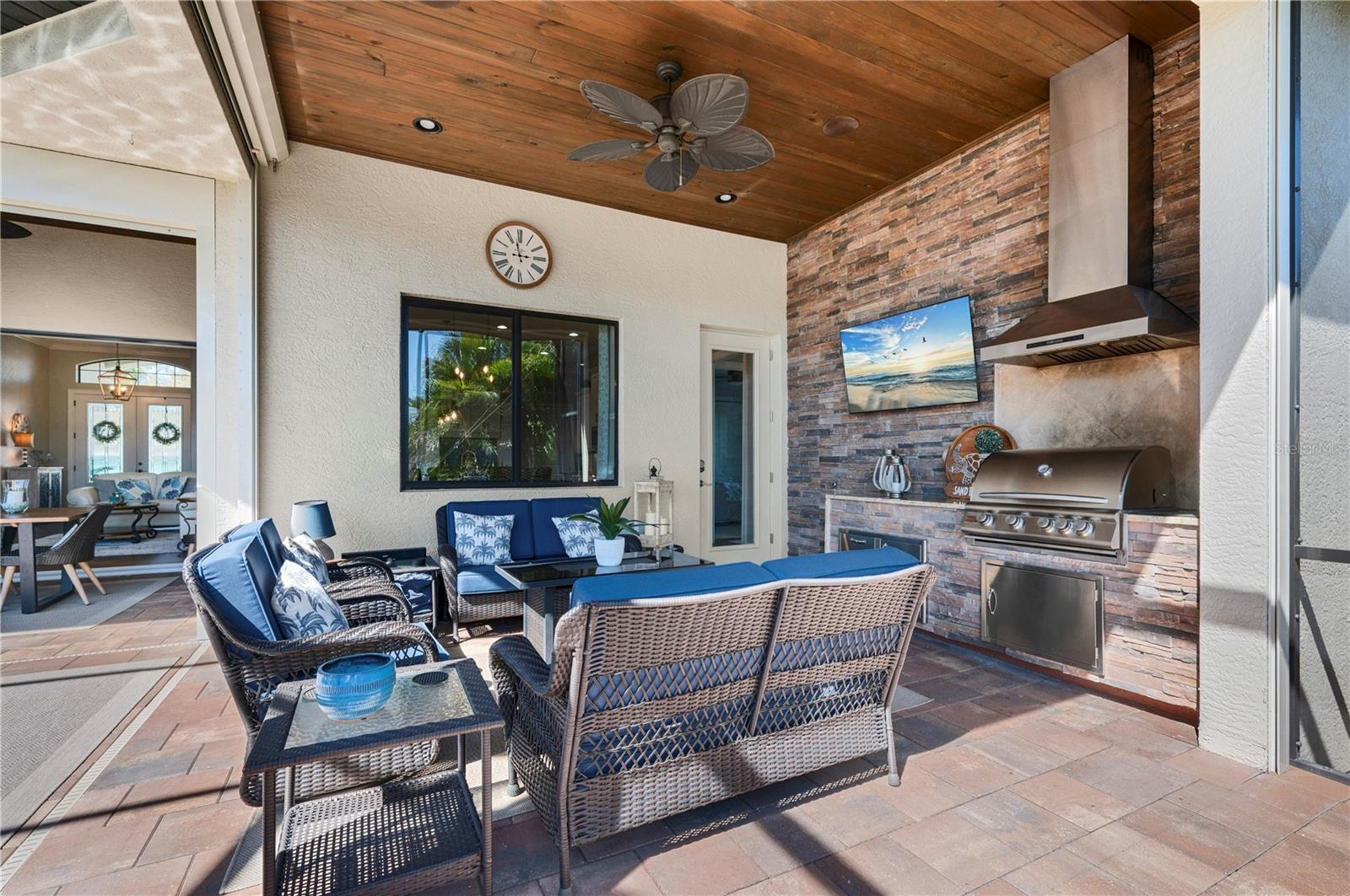 347 PORTOFINO DR, PUNTA GORDA, FL, 33950