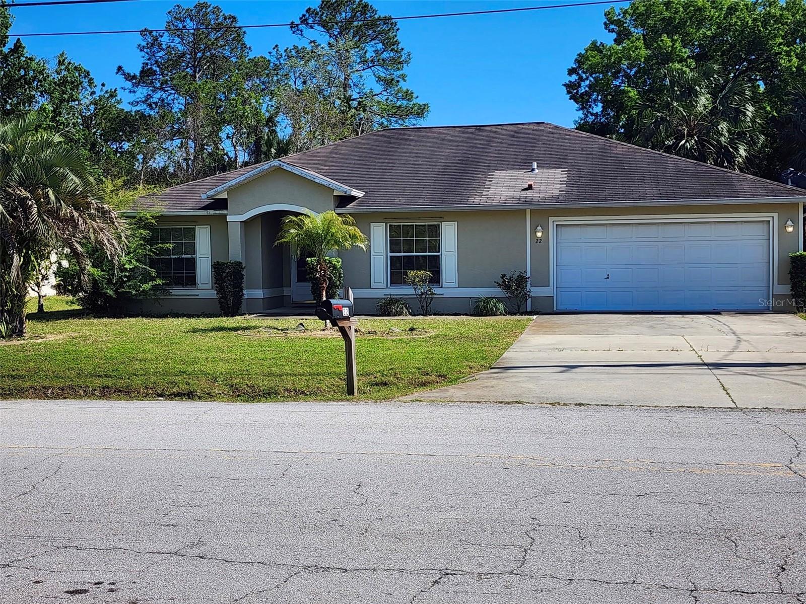 22 PINE GROVE DR, PALM COAST, FL, 32164