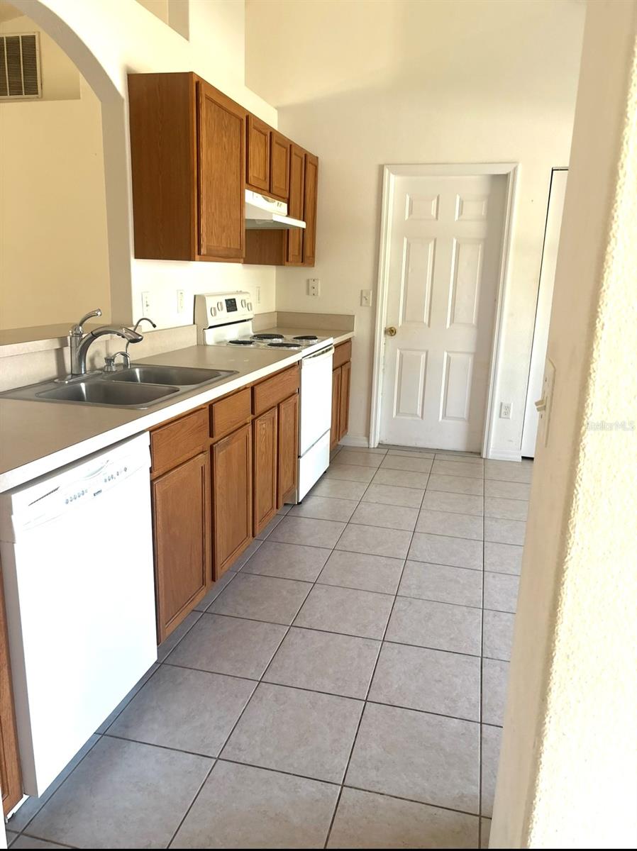 22 PINE GROVE DR, PALM COAST, FL, 32164