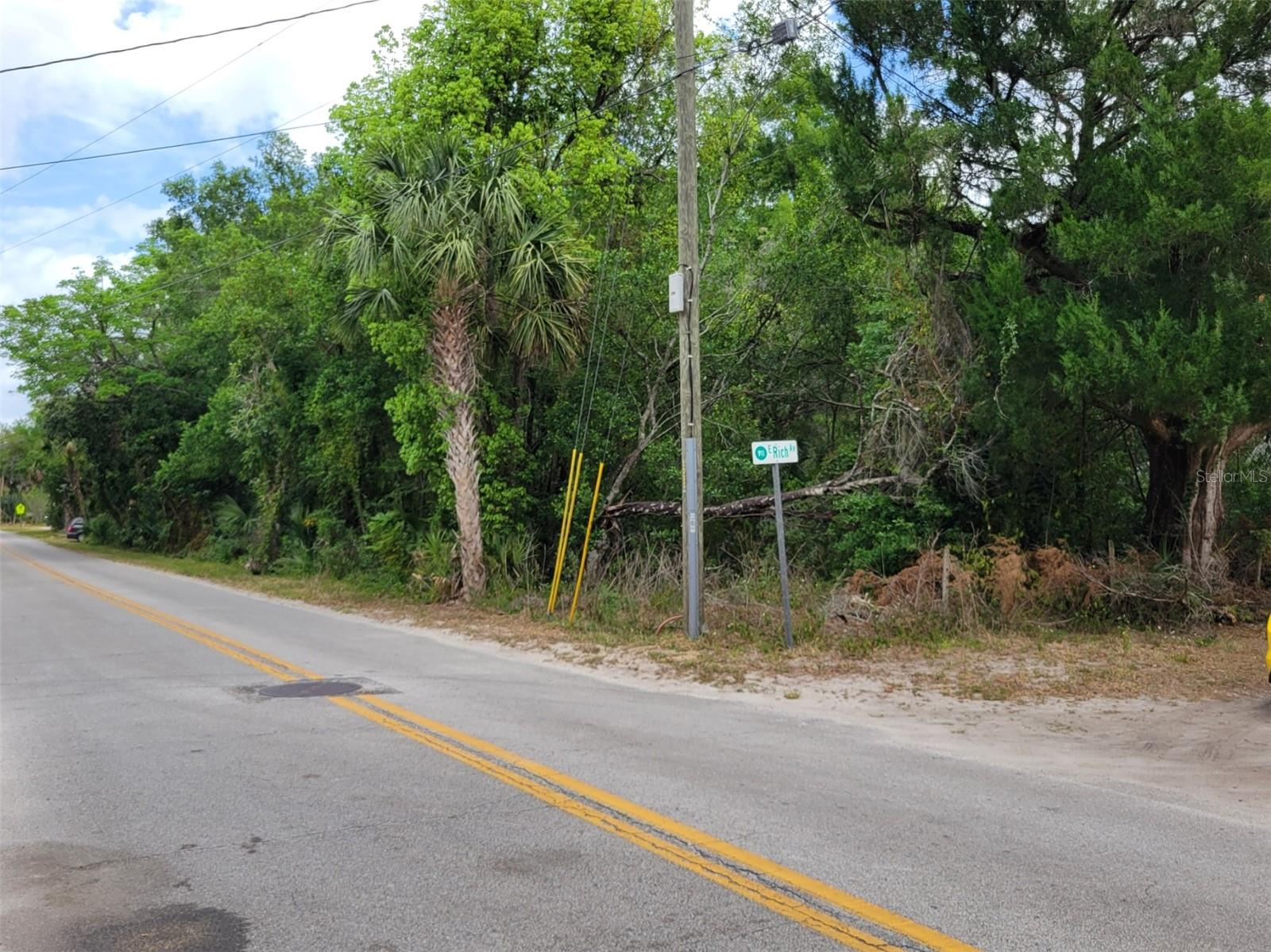 1201 E RICH AVE, DELAND, FL, 32724