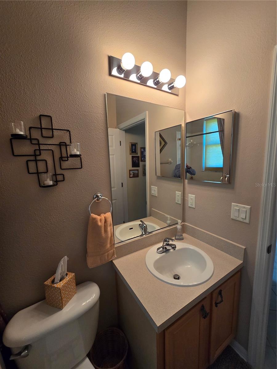 5008 SAWGRASS LAKE CIR, LEESBURG, FL, 34748