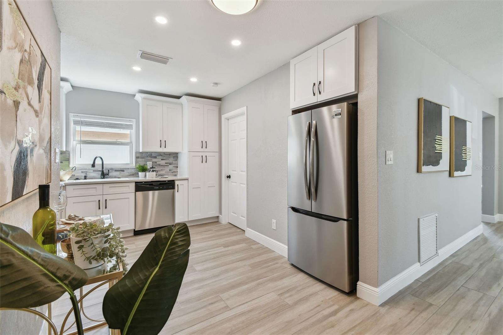 1775 MICHIGAN AVE NE, ST PETERSBURG, FL, 33703