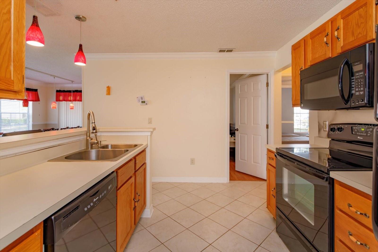 682 YOUNGSTOWN PKWY #327, ALTAMONTE SPRINGS, FL, 32714