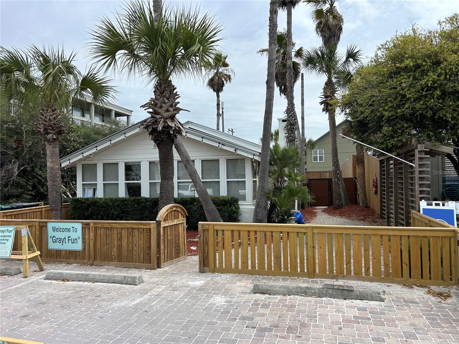 535 DEFUNIAK ST, SANTA ROSA BEACH, FL, 32459