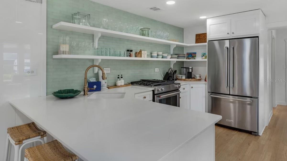 535 DEFUNIAK ST, SANTA ROSA BEACH, FL, 32459