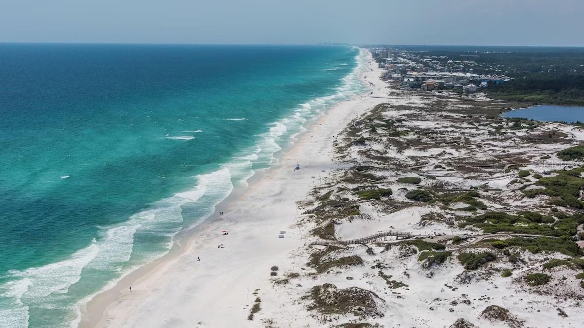 535 DEFUNIAK ST, SANTA ROSA BEACH, FL, 32459