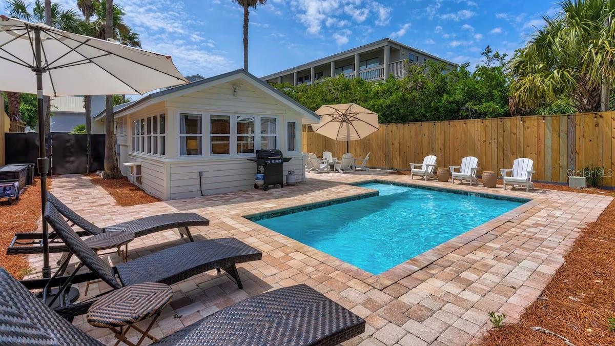 535 DEFUNIAK ST, SANTA ROSA BEACH, FL, 32459