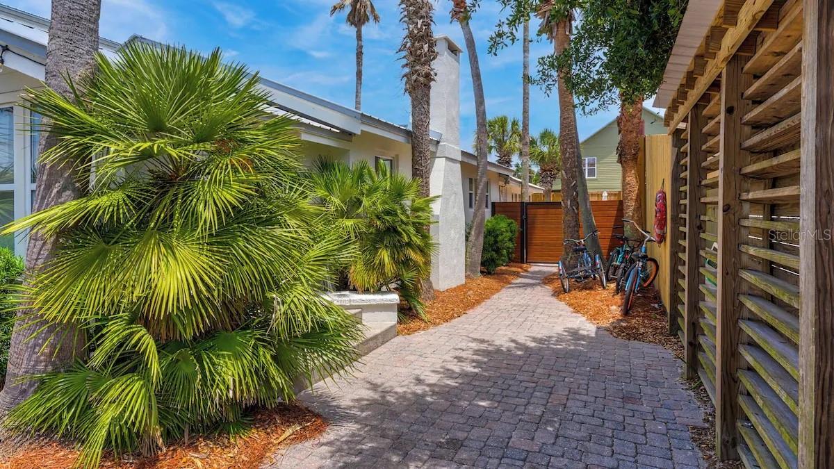 535 DEFUNIAK ST, SANTA ROSA BEACH, FL, 32459