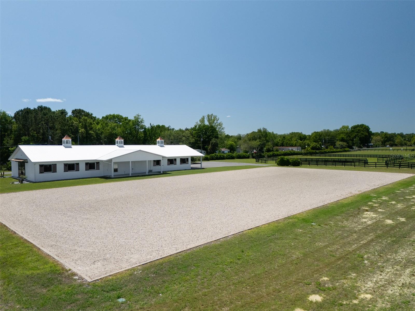 OM698232 Property Photo