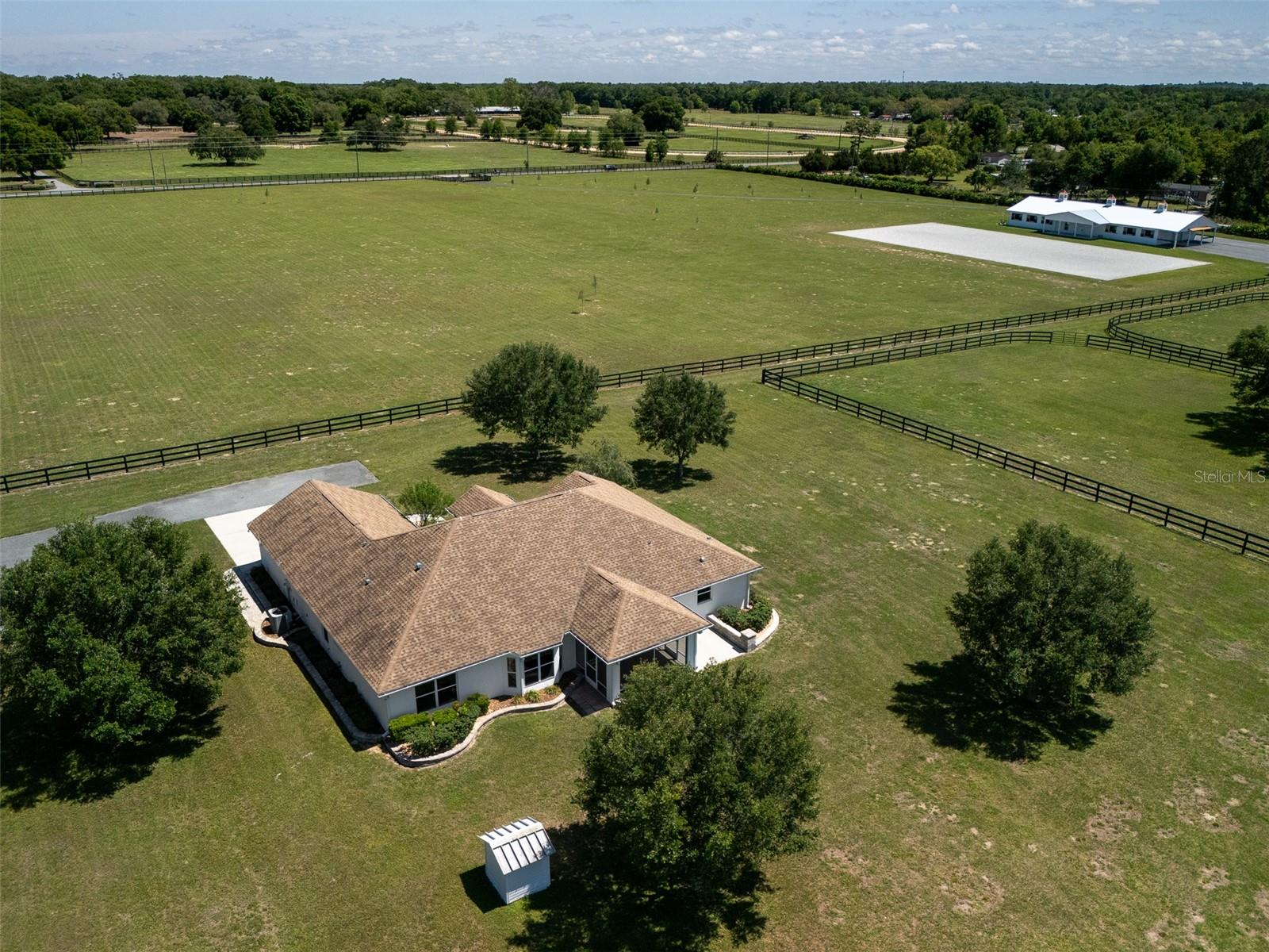 OM698232 Property Photo