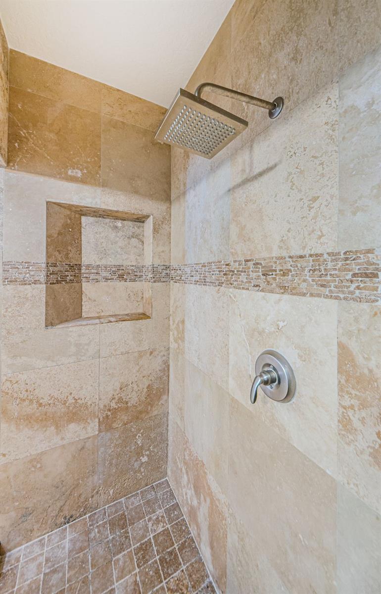 3810 VILLAS DEL SOL CT, TAMPA, FL, 33609
