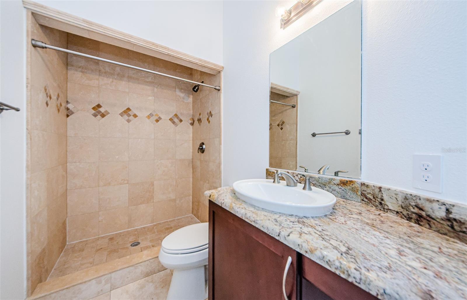 3810 VILLAS DEL SOL CT, TAMPA, FL, 33609