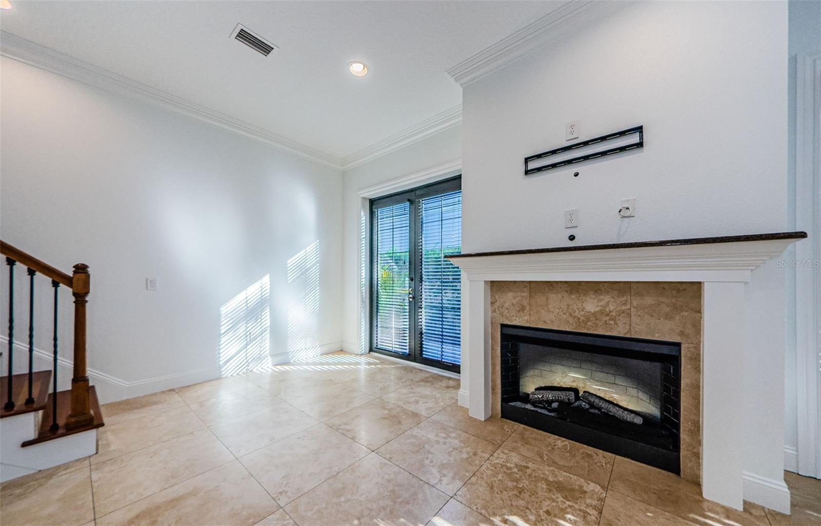 3810 VILLAS DEL SOL CT, TAMPA, FL, 33609