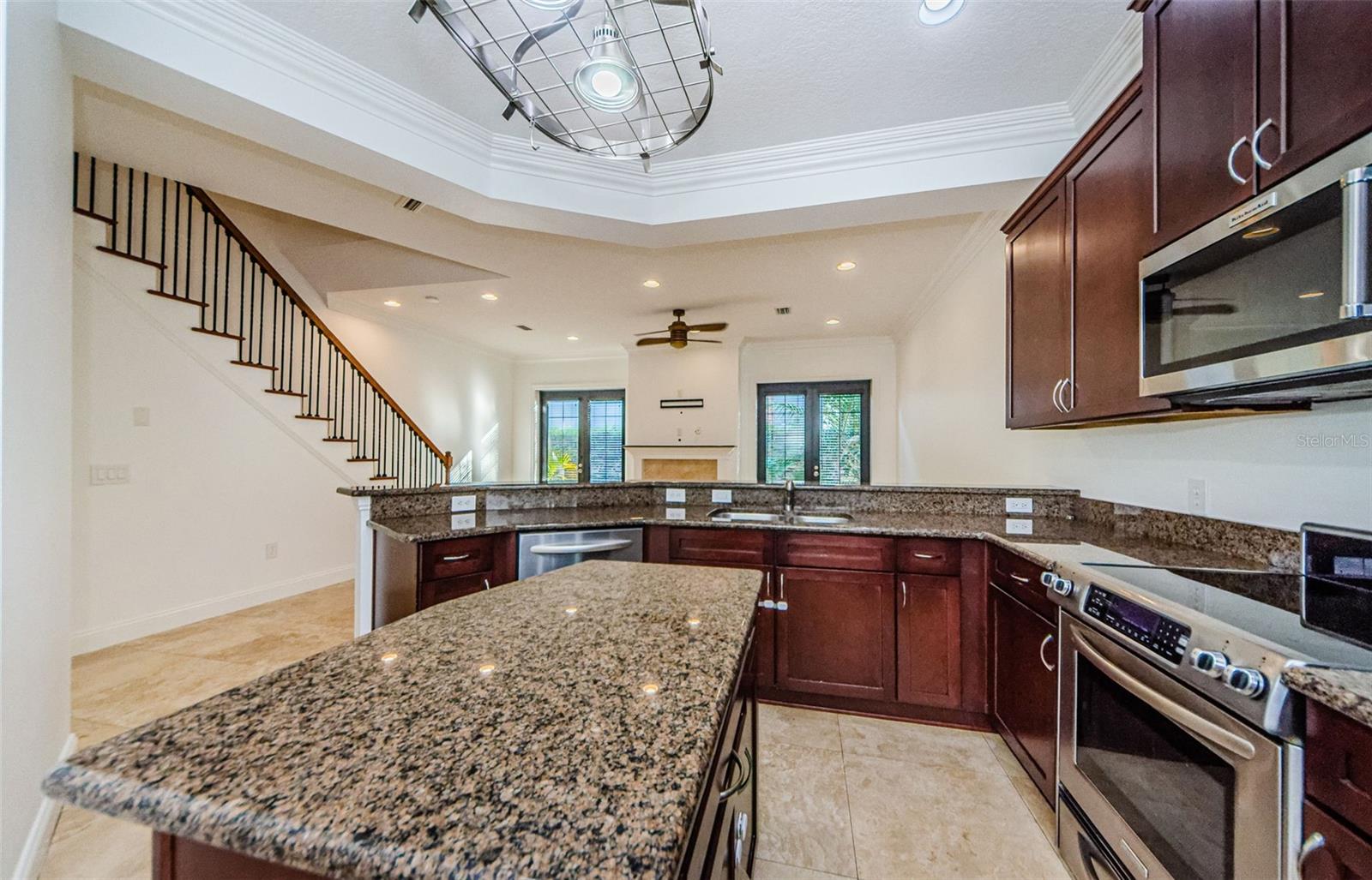 3810 VILLAS DEL SOL CT, TAMPA, FL, 33609