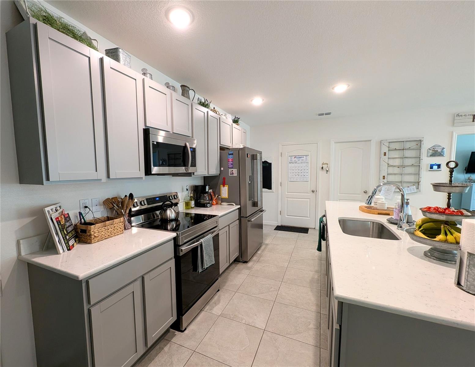 15186 DUCK HAWK RD, WEEKI WACHEE, FL, 34614