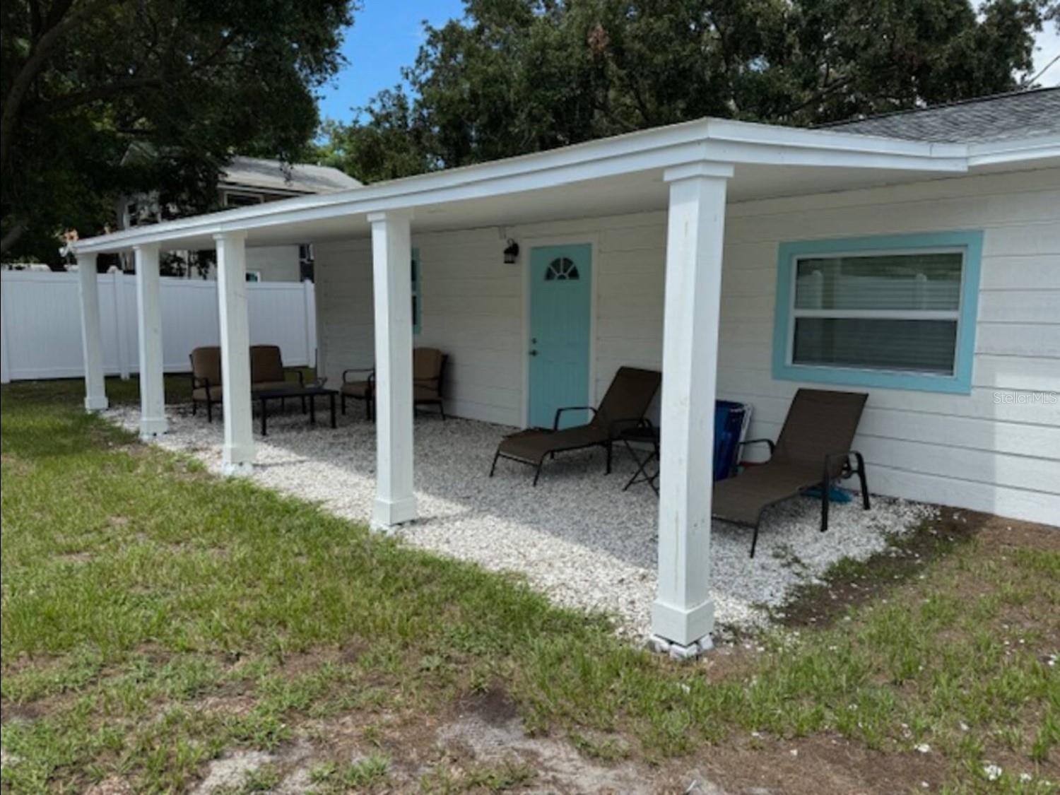 7202 8TH AVE N, ST PETERSBURG, FL, 33710