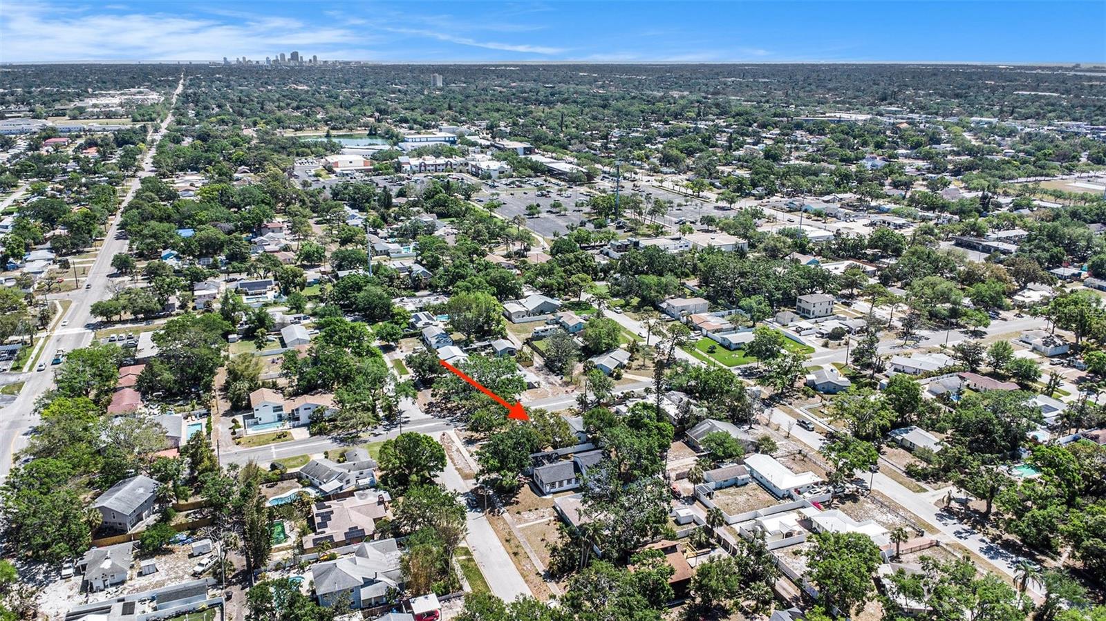 7202 8TH AVE N, ST PETERSBURG, FL, 33710