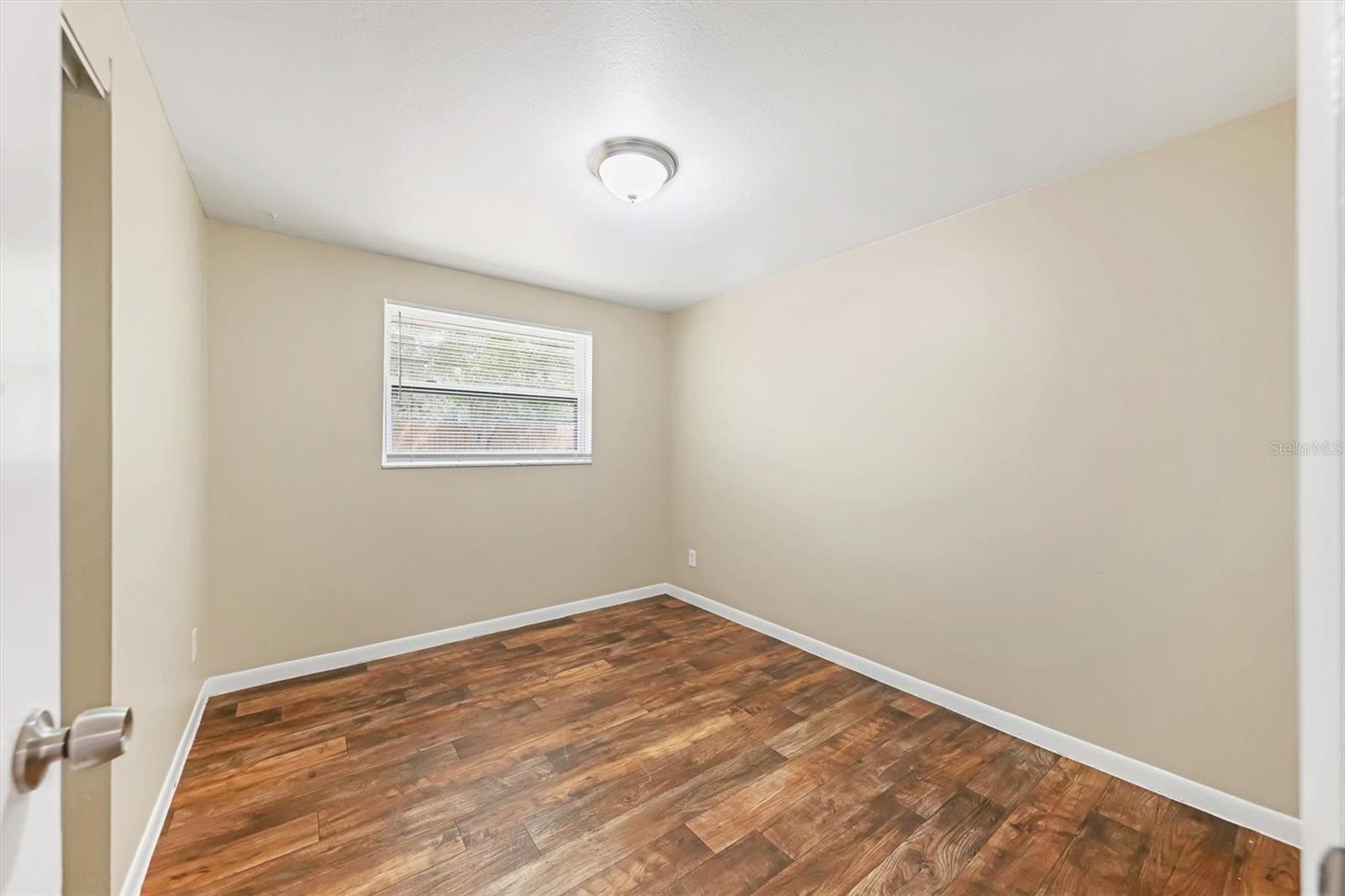 8470 MAGNOLIA DR, SEMINOLE, FL, 33777