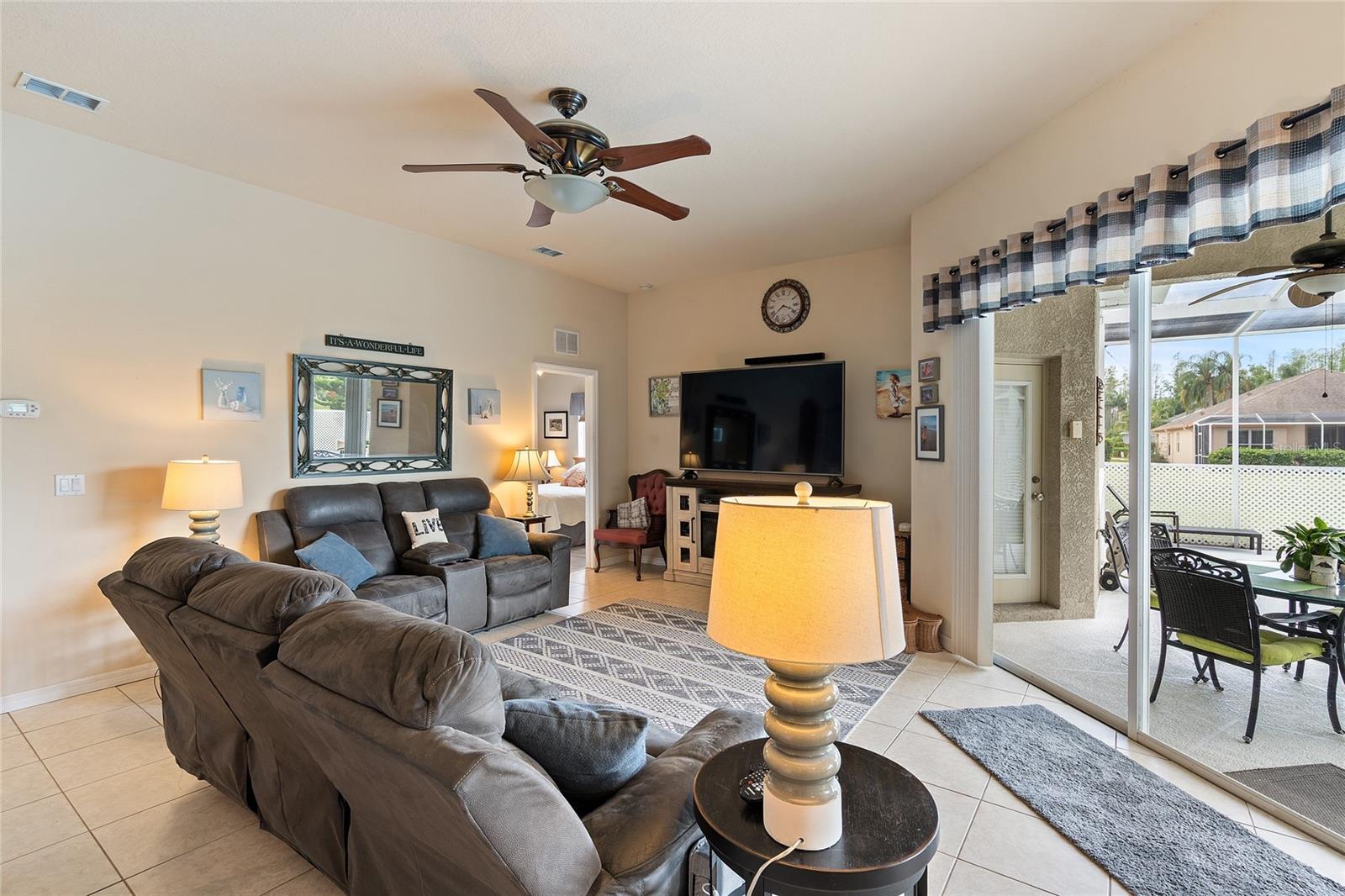 7511 MELOGOLD CIR, LAND O LAKES, FL, 34637