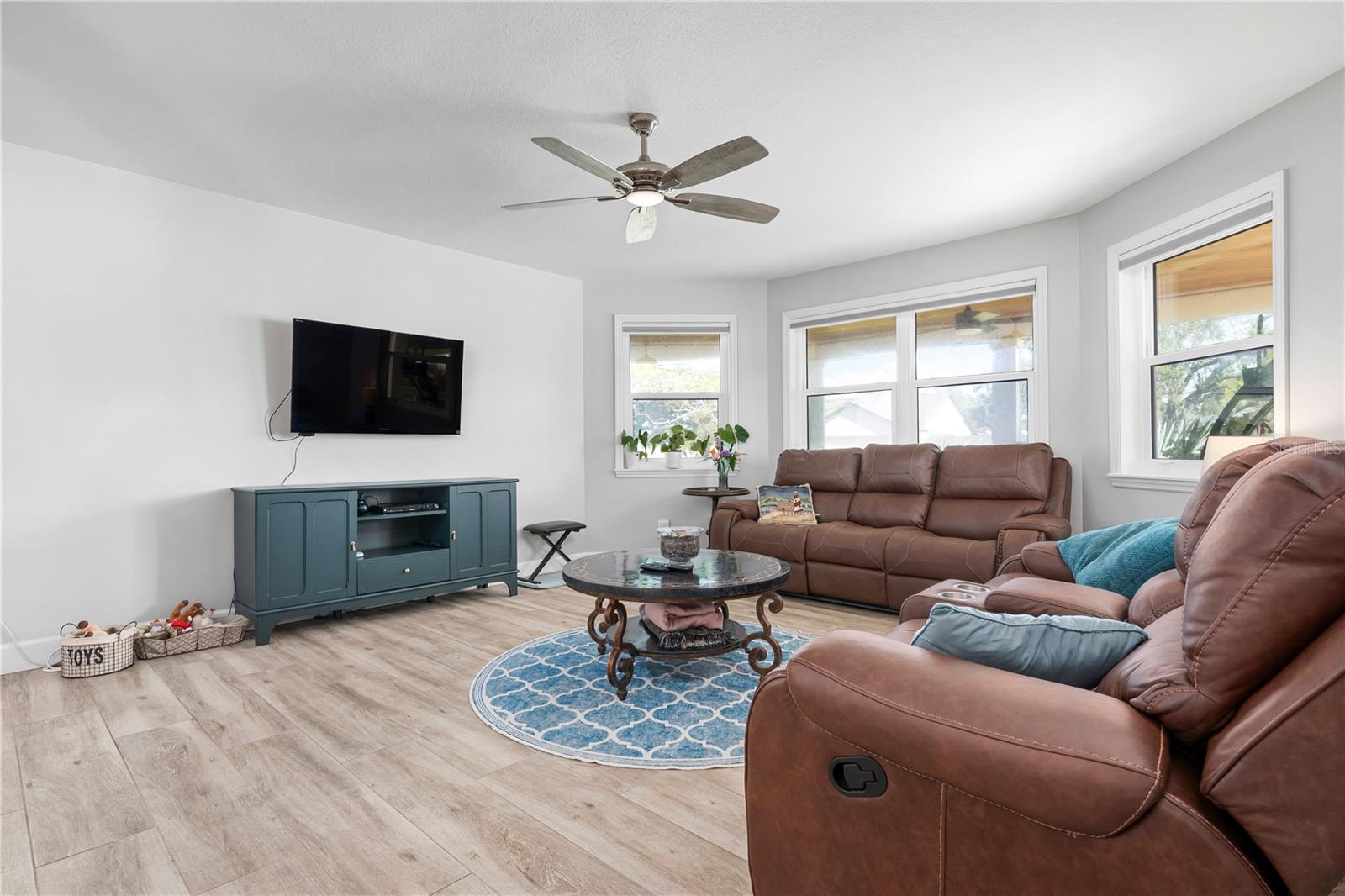 915 CITRUS RD, VENICE, FL, 34293