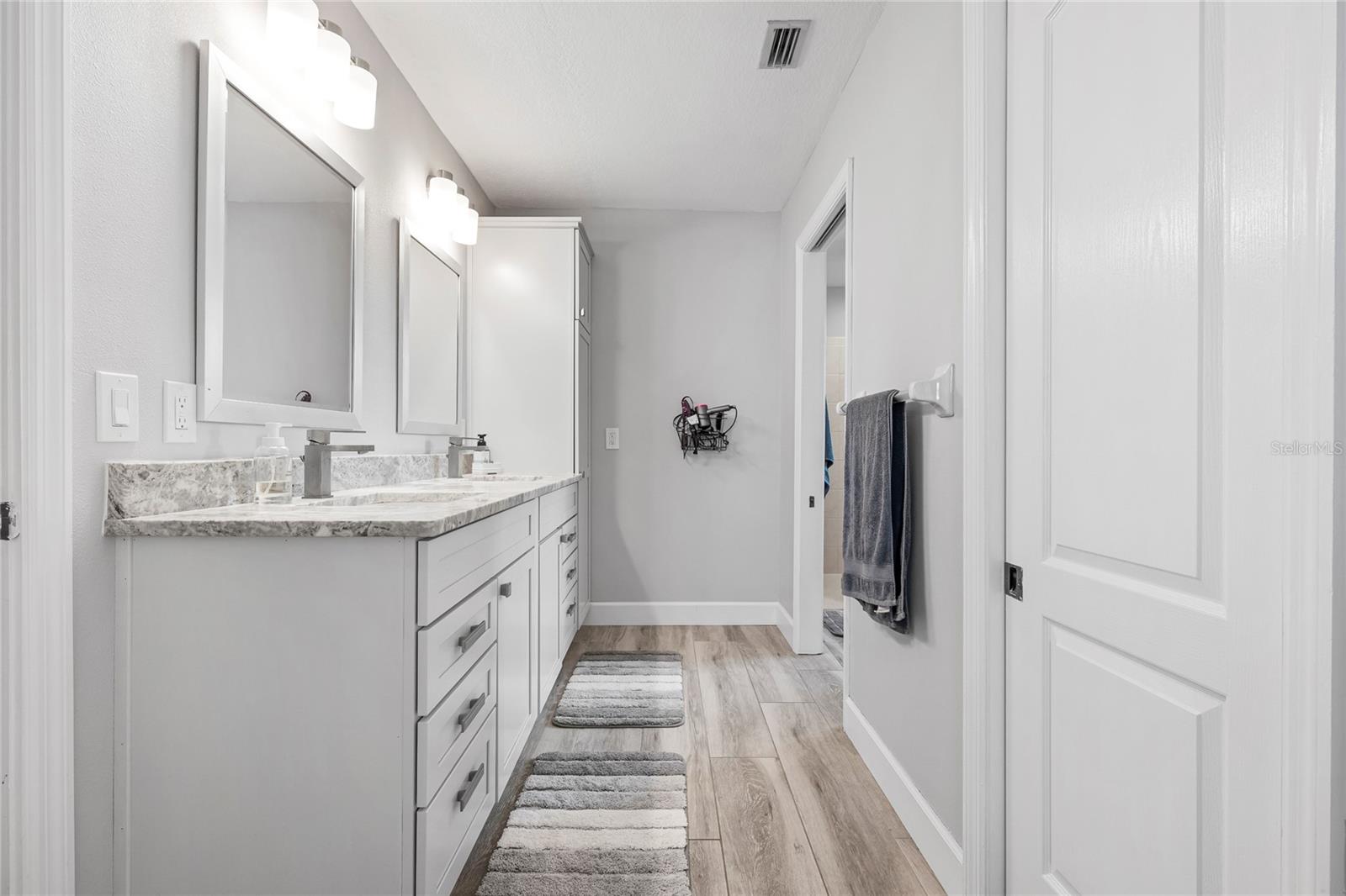 915 CITRUS RD, VENICE, FL, 34293