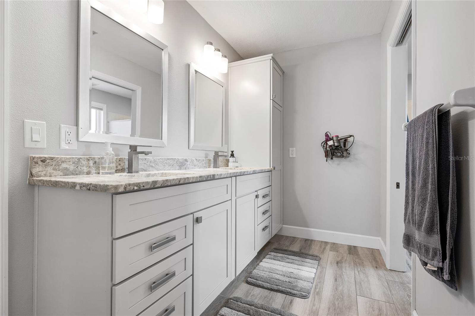 915 CITRUS RD, VENICE, FL, 34293