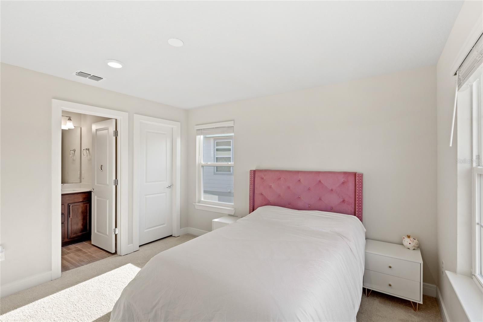 4528 GLIDING WAVE ST, WINTER GARDEN, FL, 34787