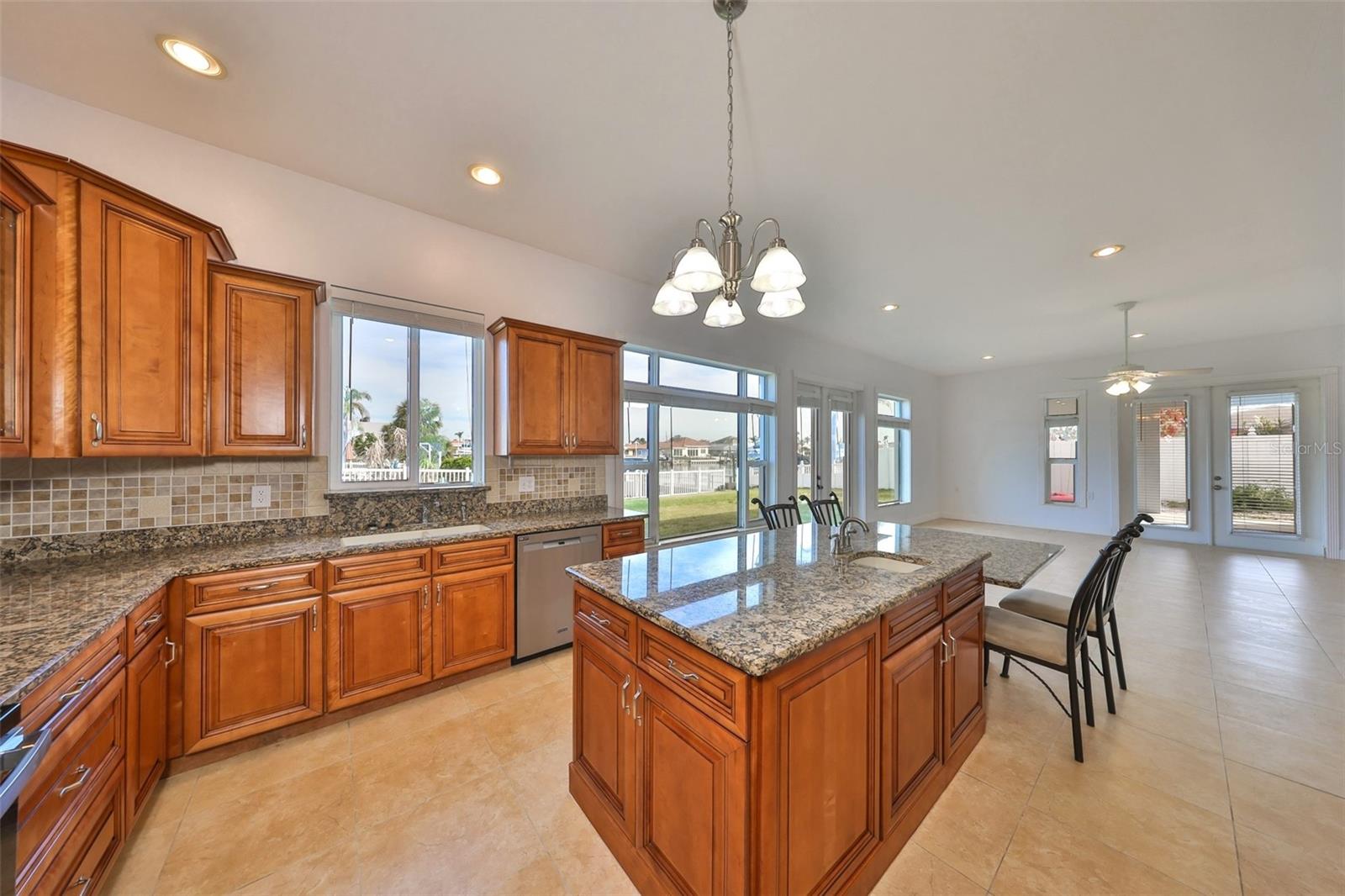 710 116TH AVE, TREASURE ISLAND, FL, 33706