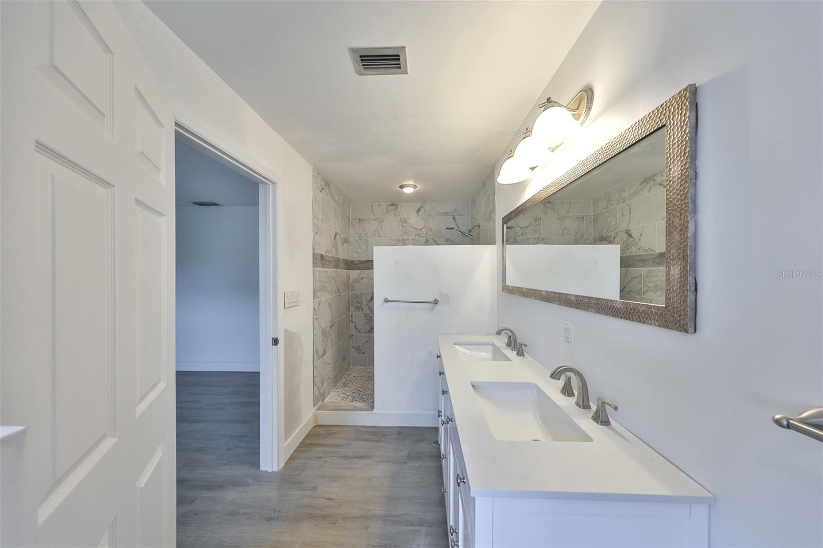 710 116TH AVE, TREASURE ISLAND, FL, 33706