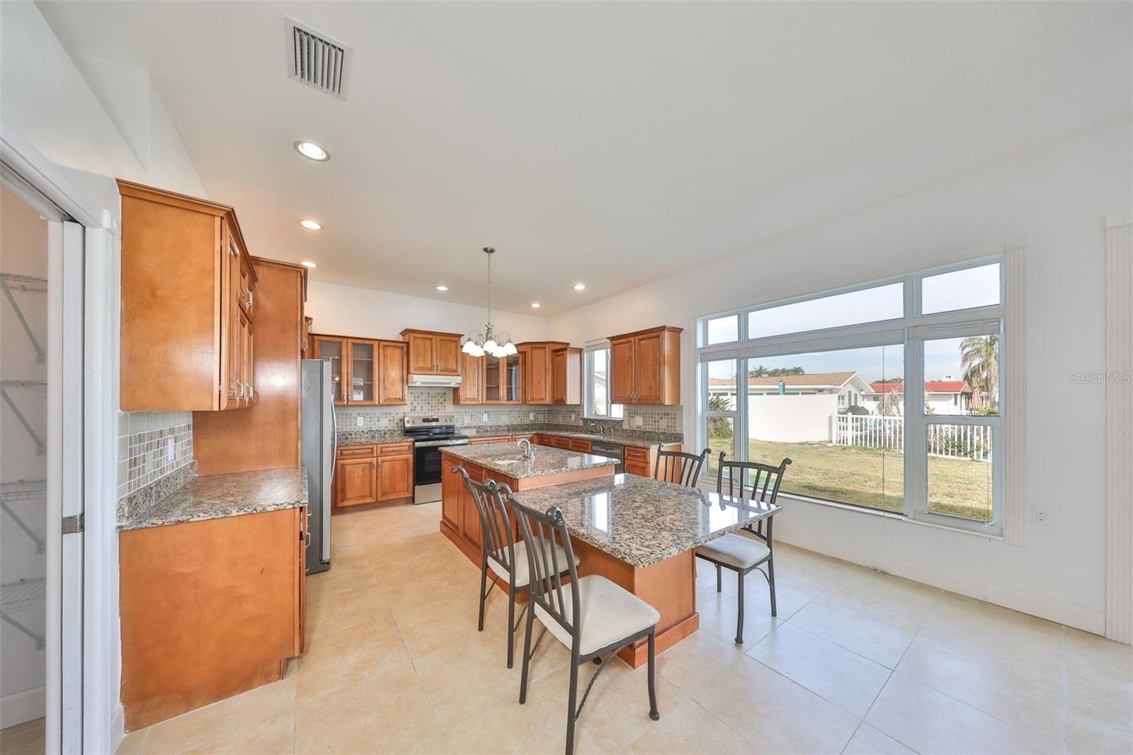 710 116TH AVE, TREASURE ISLAND, FL, 33706