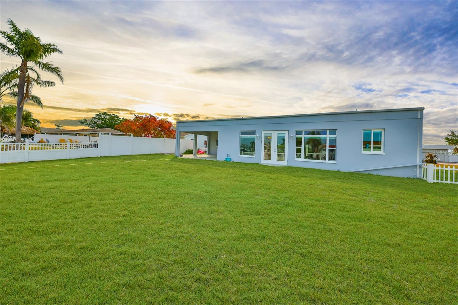 710 116TH AVE, TREASURE ISLAND, FL, 33706