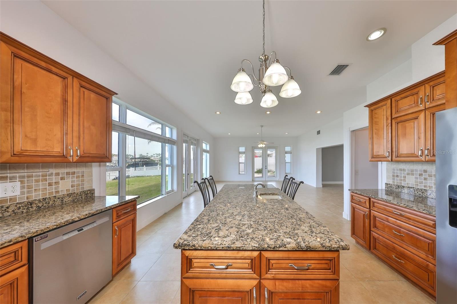 710 116TH AVE, TREASURE ISLAND, FL, 33706