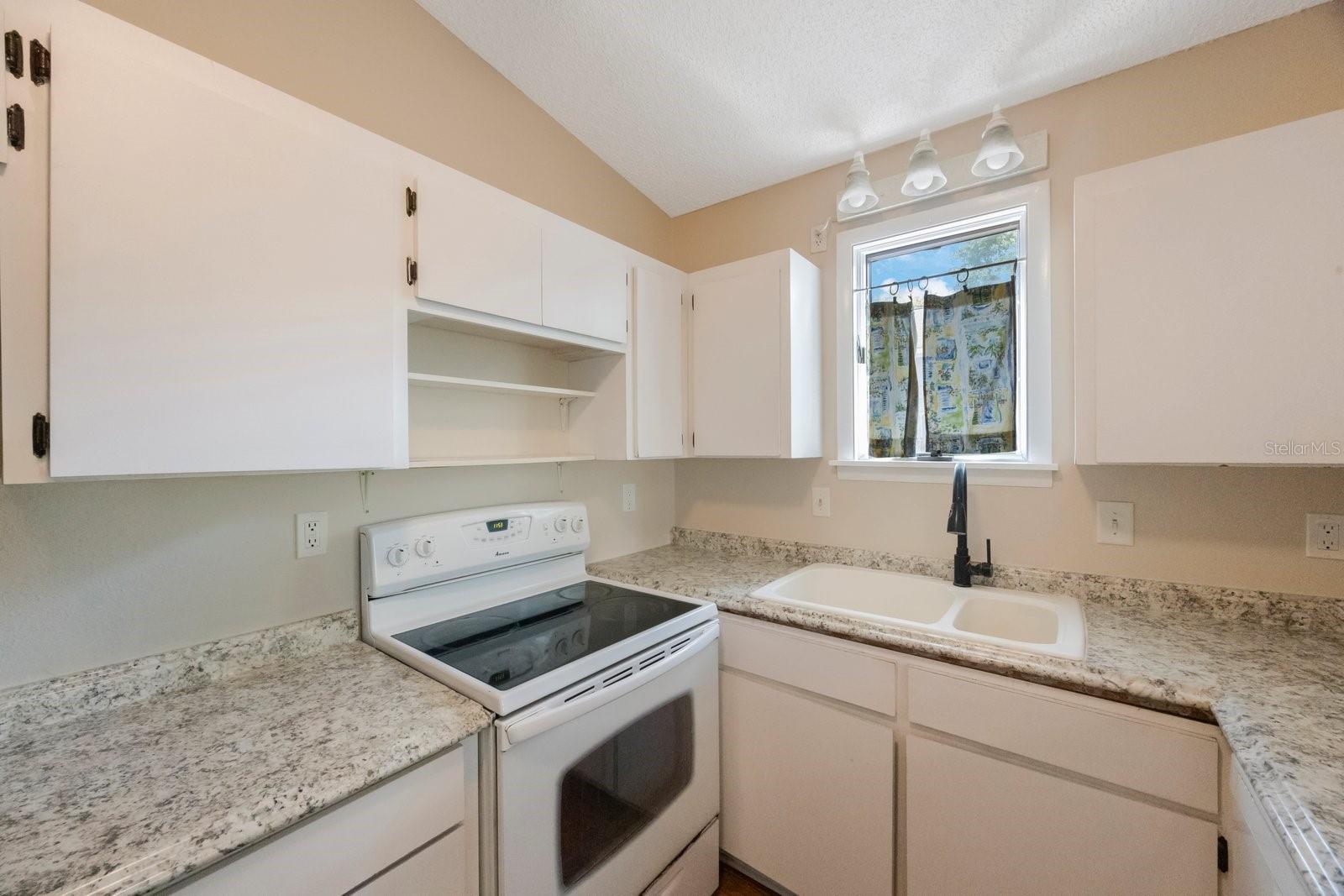 821 6TH ST S, SAFETY HARBOR, FL, 34695