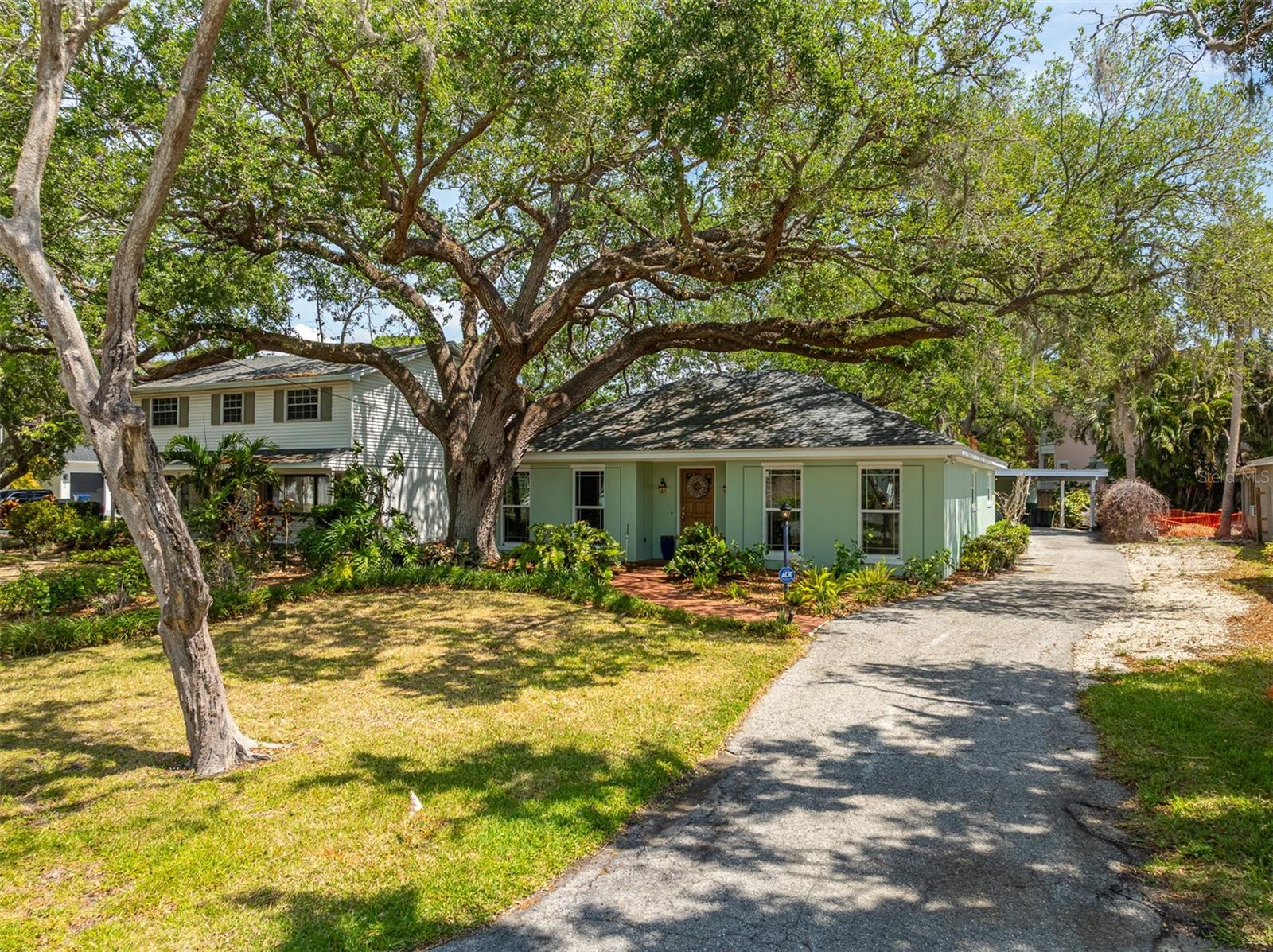 2304 S OCCIDENT ST, TAMPA, FL, 33629